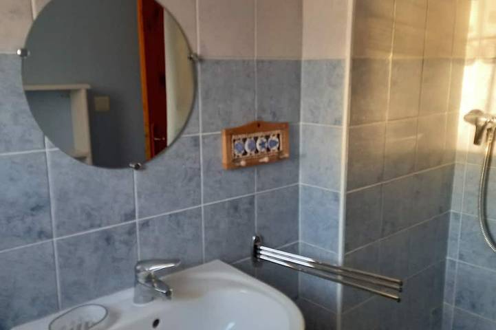 Gîte pour 4 personnes, avec terrasse et jardin, animaux acceptés à Vézac - 2