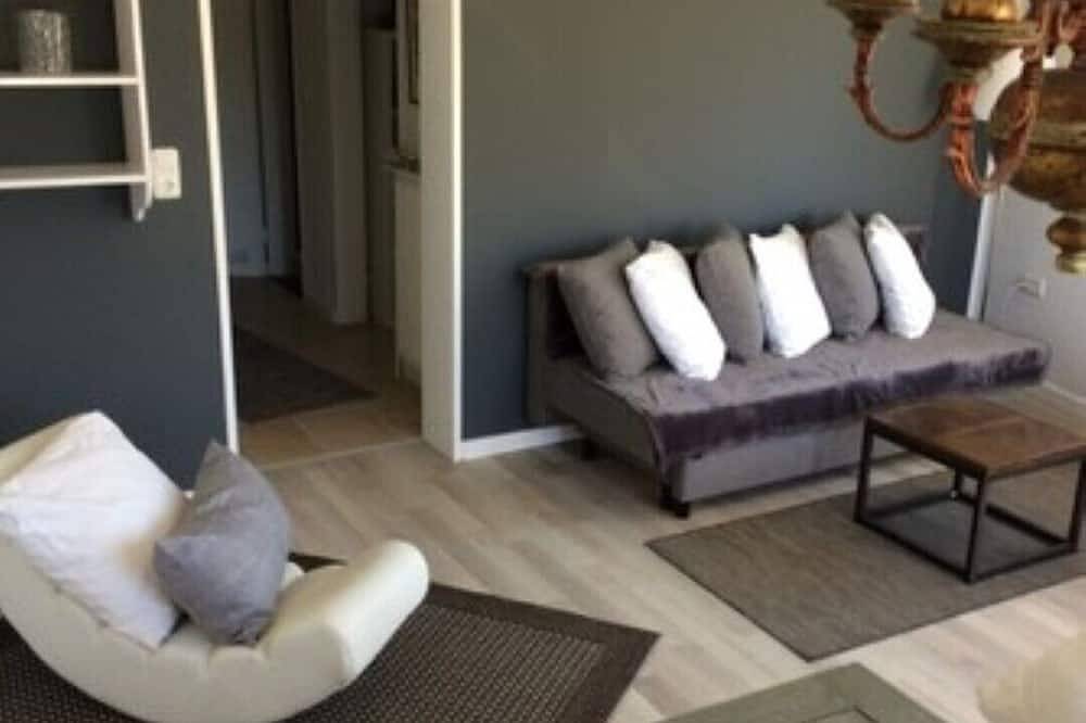 Ganze Wohnung, Stillvoll eingerichtete Wohnung am Meer in Kieler Förde, Heikendorf