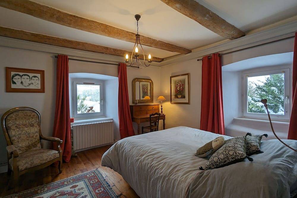 Gîte rustique au cœur de l'Allier avec poêle à bois in Saint-Bérain, Haute-Loire