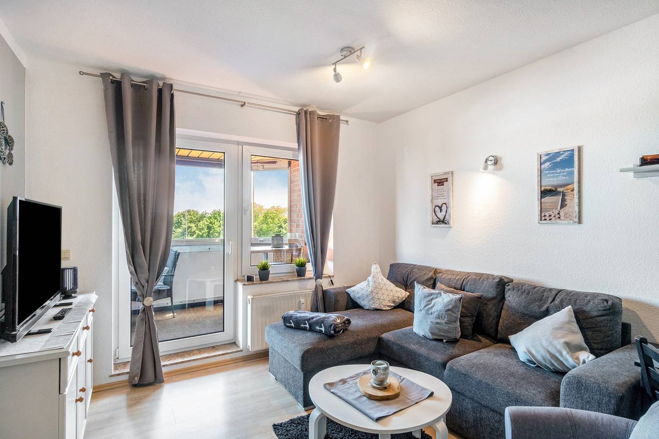 Ganze Wohnung, Apartment 'Tanjasfewo in Dornumersiel' mit Balkon und Wlan in Westeraccumersiel, Dornum