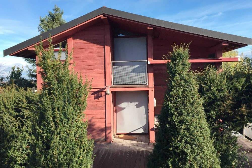 Homerez - Cozy chalet near Viry with terrace and fireplace in Viry, Saint-Julien-en-Genevois region