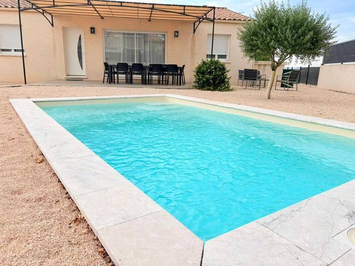 Maison de vacances pour 8 personnes, avec Terrasse ainsi que Jardin et Piscine