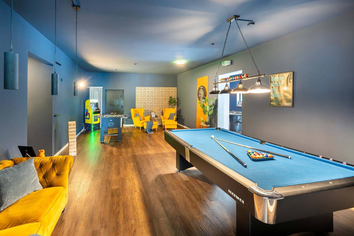 Belmonte Xxl | 38 Guests | Wellness & Entertainment in Bendorf, Landkreis Mayen-Koblenz