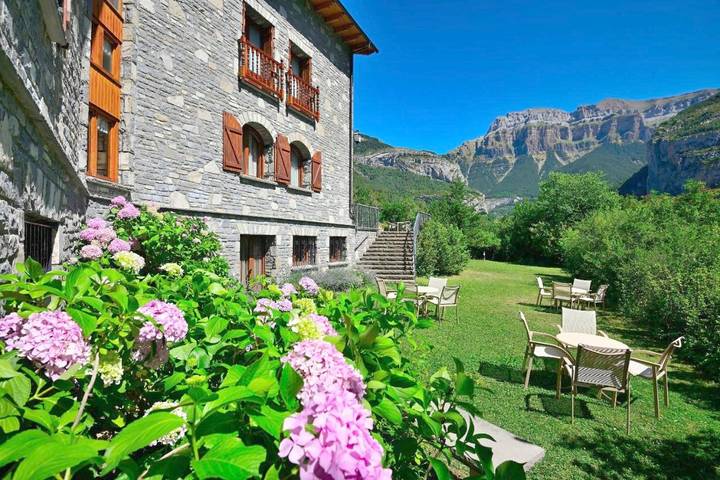 Hôtel pour 2 personnes, avec Terrasse et Jardin