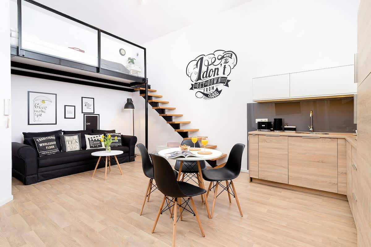 Monolocale intero, Dietla 66 | Studio for 4 Guests | Centre of Krakow in Cracovia, Piccola Polonia
