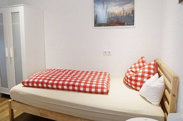 Ferienwohnung für 5 Personen, mit Balkon und Garten in Simonswald - 4