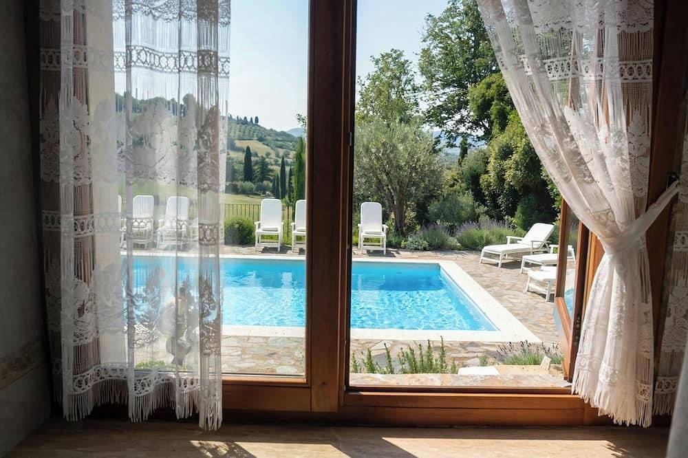 Villa   con vista panoramica in Chiusdino, Province de Sienne