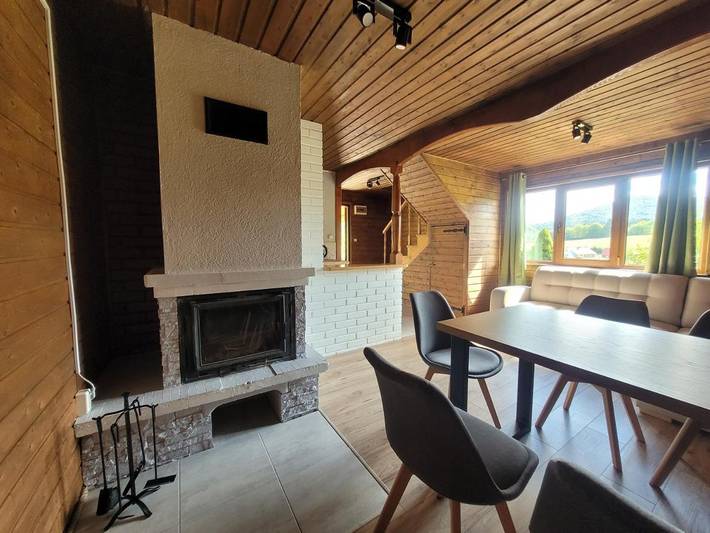 Domek letniskowy dla 4 osób, z ogród i taras oraz widok w Beskidy