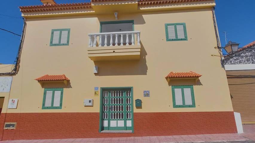 Chambre d’hôte pour 2 personnes, avec terrasse à Arona - 4