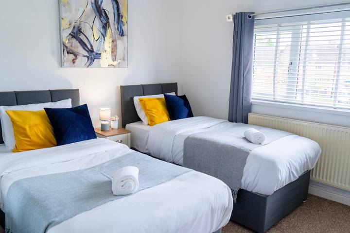 Holiday rental for 10 people, child-friendly in Walsall