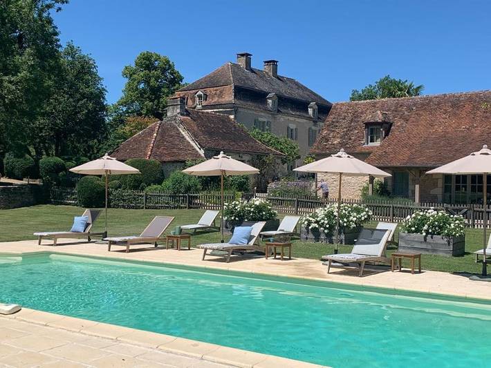 Gîte pour 3 personnes, avec jacuzzi et jardin ainsi que sauna et piscine, adapté aux familles à Cuzance - 3