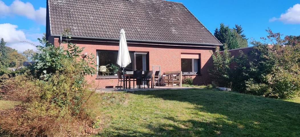 Ferienhaus für 6 Personen, mit Terrasse und Garten in Eschede