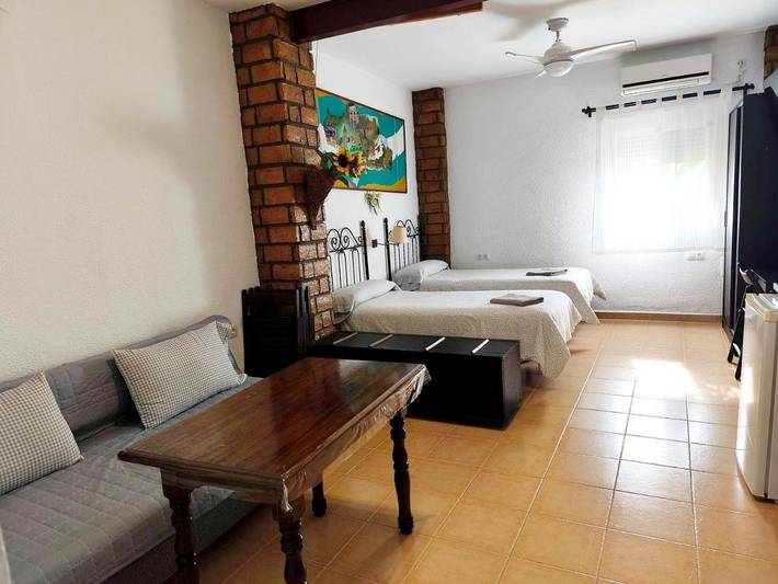 Appartement de vacances pour 4 personnes, avec vue ainsi que piscine et jardin - 1