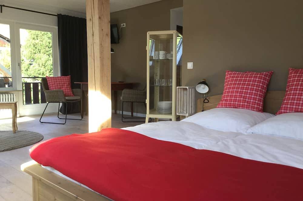 Ganze Wohnung, Ferienwohnung Oberstüble, 45qm, Wohn/-Schlafraum, Balkon max. 3 Personen, Dg in Obermünstertal, Münstertal