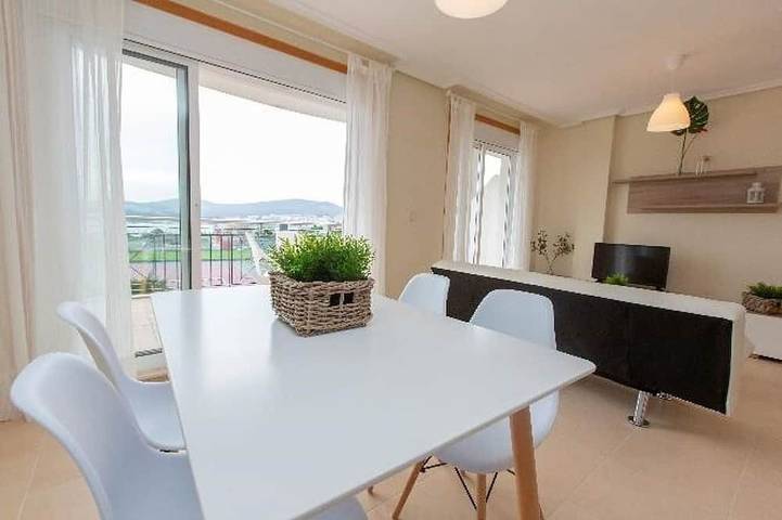 Appartement de vacances pour 7 personnes, avec jardin et piscine - 1