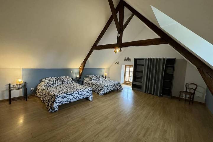 Gîte pour 8 personnes, avec jardin, animaux acceptés dans Haut-Bocage - 4