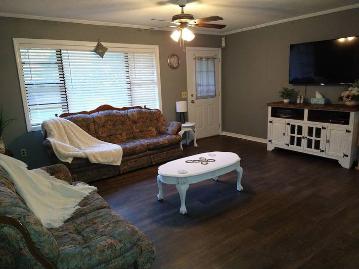 Vacation house for 8 people, with yard in Mississippi