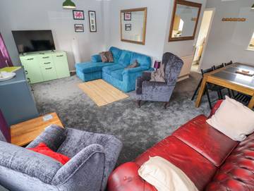 Holiday Home for 6 People in Llandudno, Conwy region, Photo 2