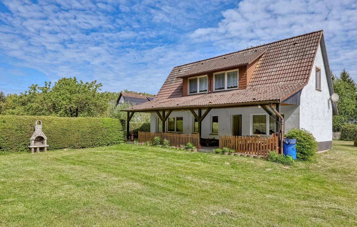 Ganze Ferienwohnung, Rückzugsort am Strand mit Parkplatz, Terrasse, Küche und Soundsystem in Blankensee (Mecklenburg), Mecklenburg-Strelitz