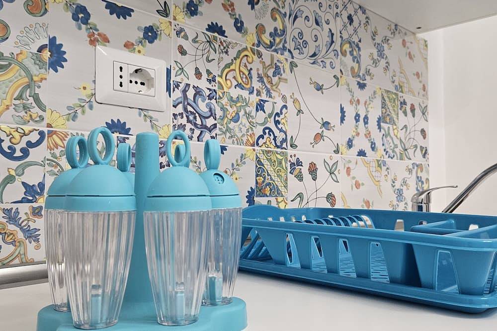 Entire apartment, Vacation House Angelo Vieste, nestled in the heart of the nineteenth-century village. in Vieste, Gargano