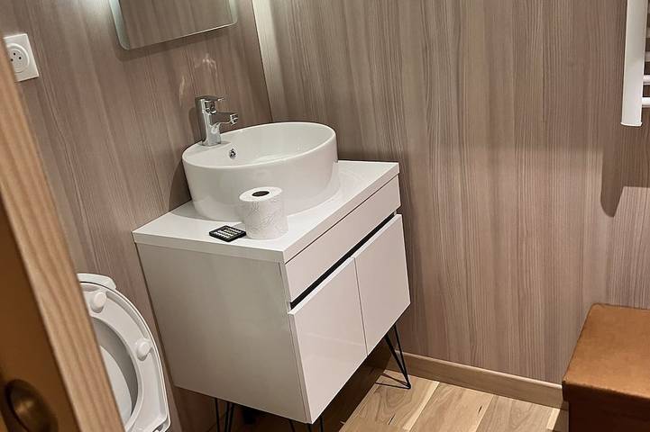 Gîte pour 3 personnes, avec jacuzzi et piscine à Collonges-sous-Salève - 2