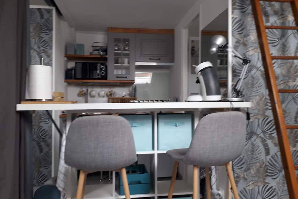 Apartamento entero, Le Mini Loft *** La Suite, Montargis. in Montargis, Región de Montargis