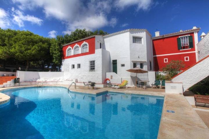 Hôtel pour 2 personnes, avec Terrasse ainsi que Jardin et Piscine dans Sant Climent