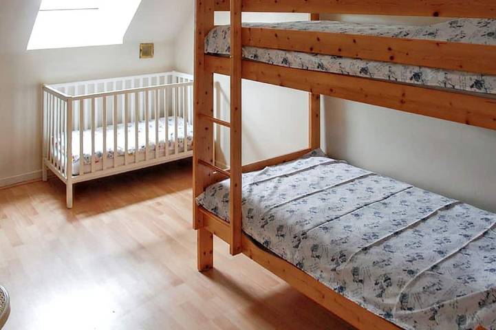 Location de vacances pour 6 personnes, avec jardin à Jugon-les-Lacs - 2
