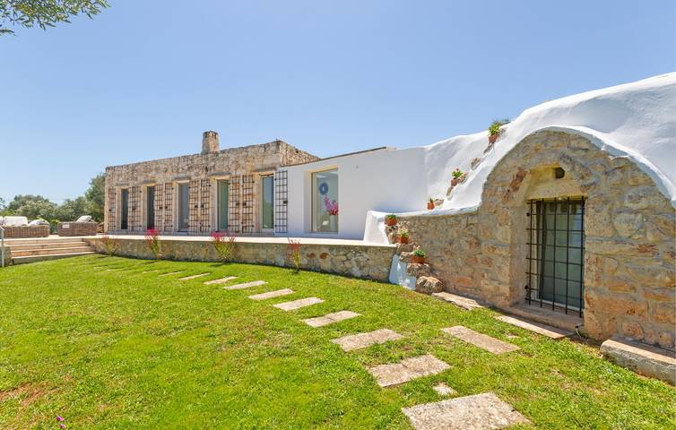 Location de vacances pour 4 personnes, avec jardin et piscine à Ostuni - 3