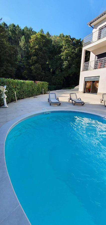 Villa para 6 pessoas, com Varanda e Terraço e ainda Piscina and Vista em 
