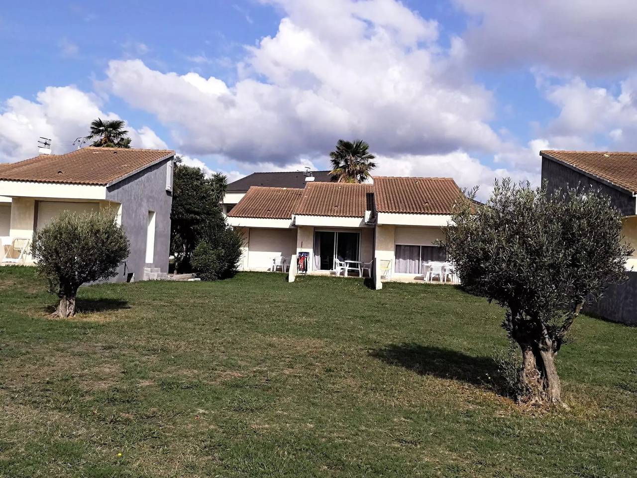 Apartamento entero, 4 estancias 4 Personas in Santa-Lucia-di-Moriani, Región de Corte