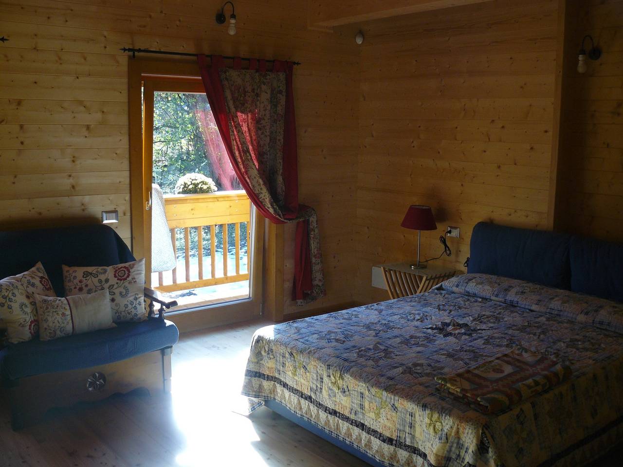 Chambre 'Gratacul' avec vue montagne, terrasse commune et Wi-Fi in Localita Evette, Région de Valtournenche