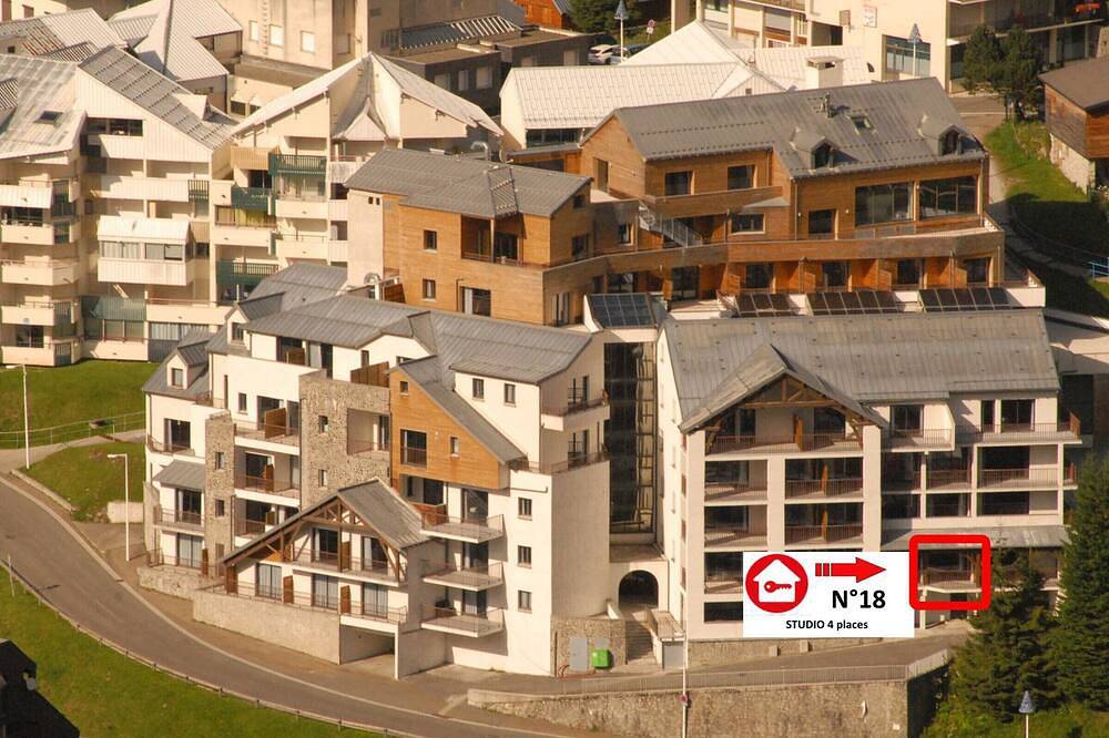 Apartamento entero, Estudio acogedor con piscina y mascotas en Gourette, 4 pers in Gourette, Eaux-Bonnes