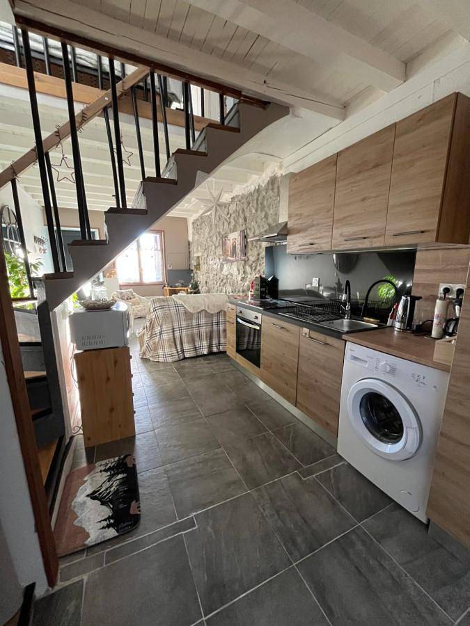 Gîte pour 5 personnes, avec vue dans Aigues-Vives (Ariège) - 2