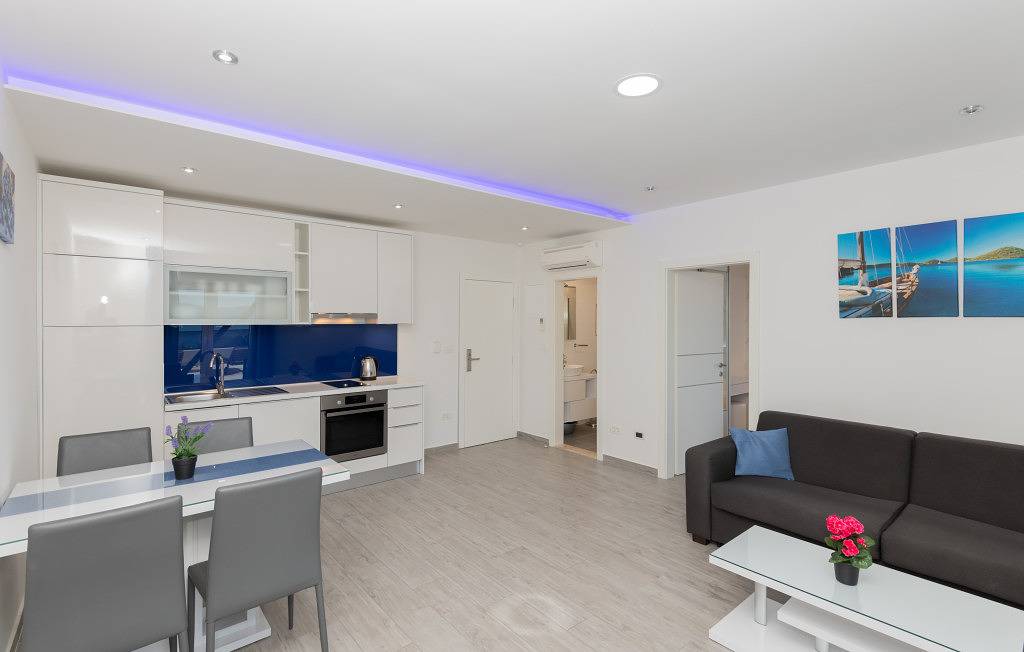 Ganze Wohnung, Apartman Mia 2 - Omiš by Villas Guide in Mimice, Split-Dalmatien