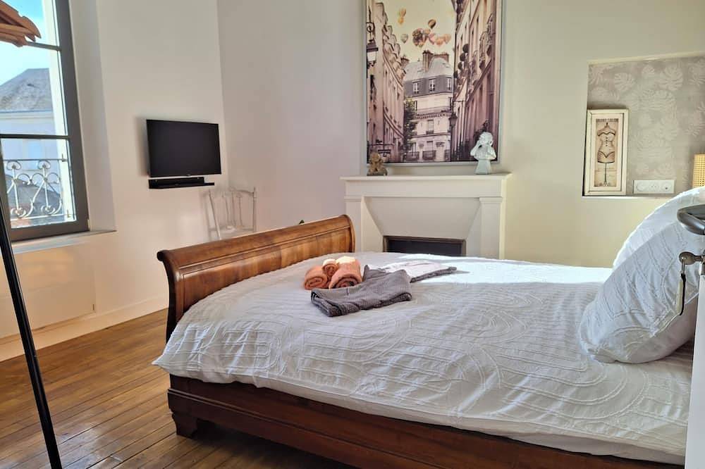 La Parenthèse Rabelaisienne in Bourgueil, Loire Valley