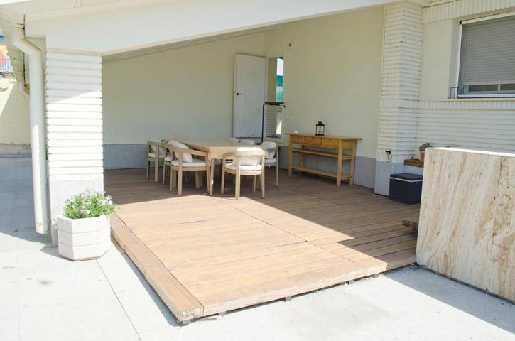 Location de vacances pour 8 personnes, avec Terrasse et Jardin ainsi que Piscine et Vue à Tudela - 4