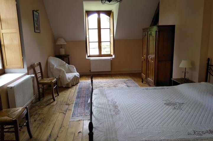 Location de vacances pour 11 personnes, avec jacuzzi et jardin à Arthon - 3