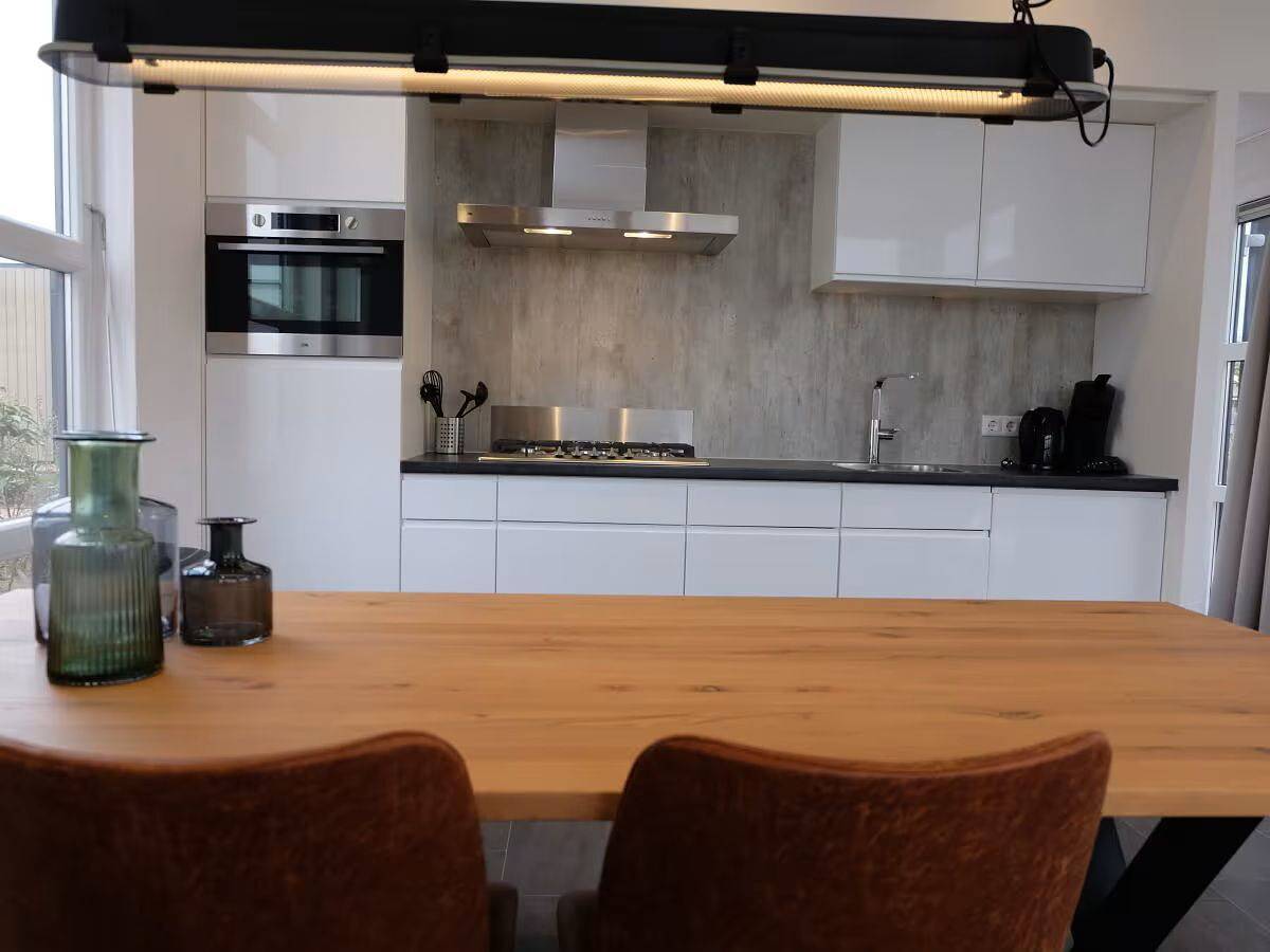 Eingebettet im Grünen: Chalet Sunnytides - Hier beginnt Ihr Urlaub in IJssel