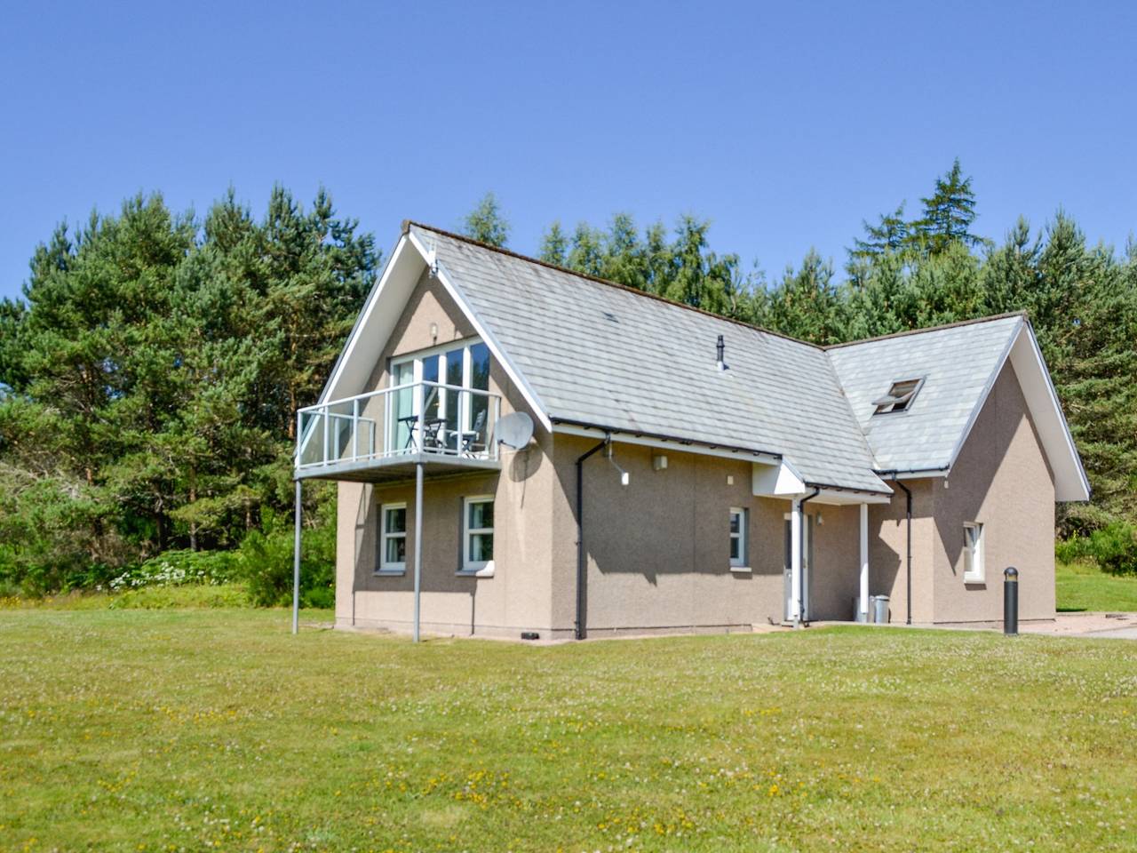 Queen's View Lodge in Banchory, Aberdeenshire