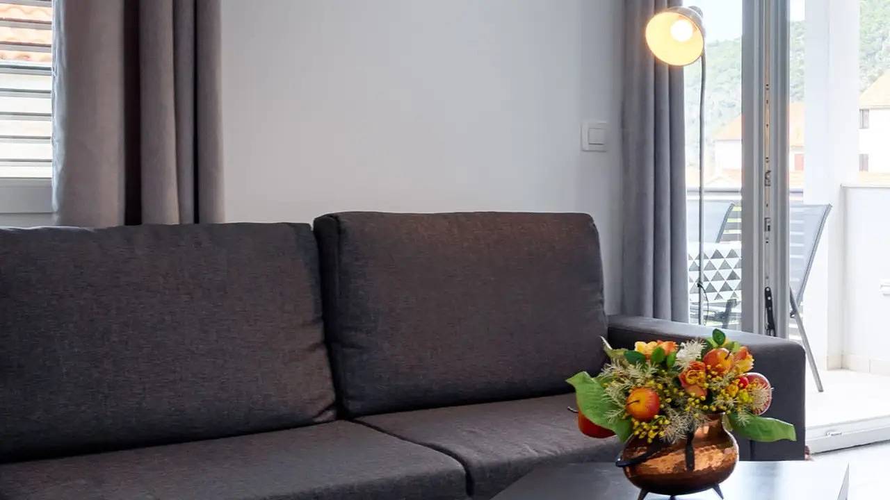 Hel ferieleilighet, Ferienwohnung für 2 Personen (33 m²) in Komiža in Komiza, Split-Dalmatia
