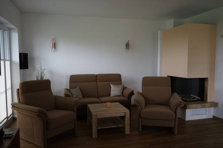 Ferienhaus für 5 Personen, mit Sauna und Whirlpool sowie Balkon und Garten in Trent - 3