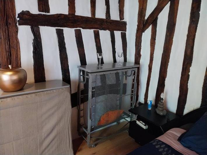 Location de vacances pour 4 personnes, avec Terrasse et Jardin ainsi que Piscine et Vue à Monfaucon - 4