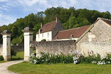 Gîte pour 6 personnes, avec terrasse et jardin à Genillé