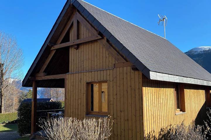 Gîte pour 6 personnes, avec Jardin à Garin