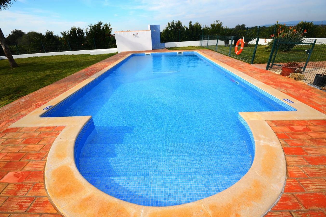 Villa Casa das Amendoeiras in Alcantarilha, Alcantarilha e Pêra