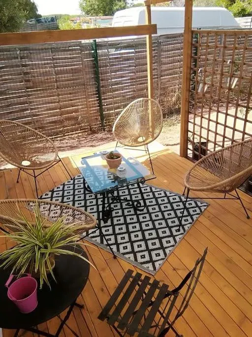 Apartamento de vacaciones para 4 personas, con vistas y jardín - 1