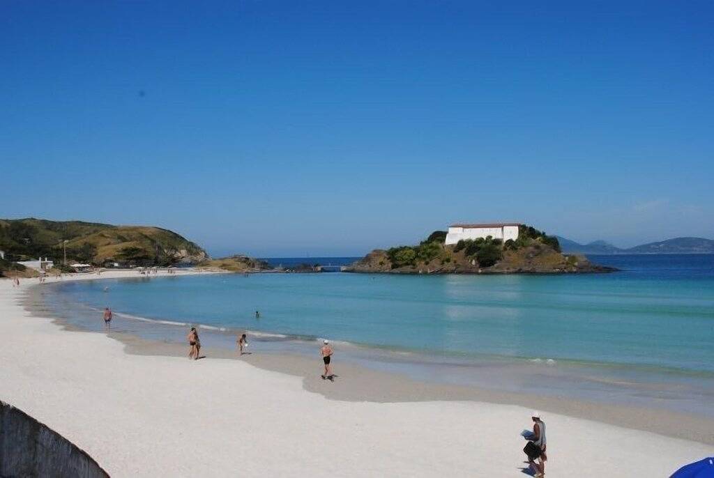 Ganze Wohnung, Reichlich geeignet, Strand der Festung, Ruhe und Wohlbefinden, nahe der Messe in Praia do Forte Cabo Frio, Rio de Janeiro (Bundesstaat)