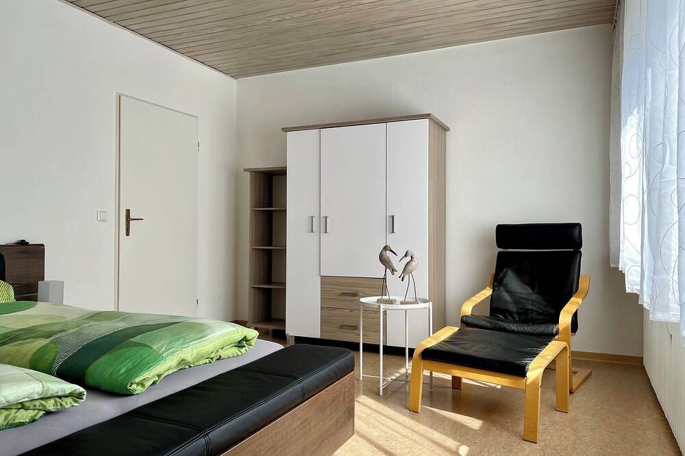 Ganze Wohnung, - Am Pfühlpark - exklusive Ferienwohnung für max. 6 Gäste in Heilbronn, Kurpfalz