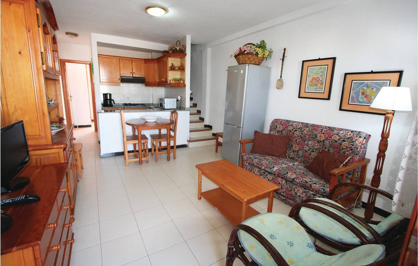Sea View Apartment with Parking & Pool. in Torrevieja, Costa Blanca